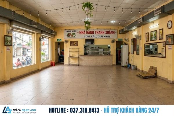 Mặt bằng sau khi đã lấy hết bàn ghế